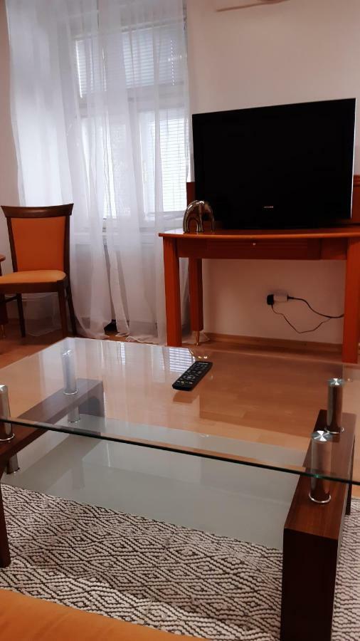 Big Modern Doubleroom Near Cathedral Koszyce Zewnętrze zdjęcie