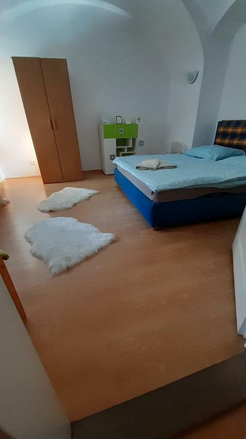Big Modern Doubleroom Near Cathedral Koszyce Zewnętrze zdjęcie